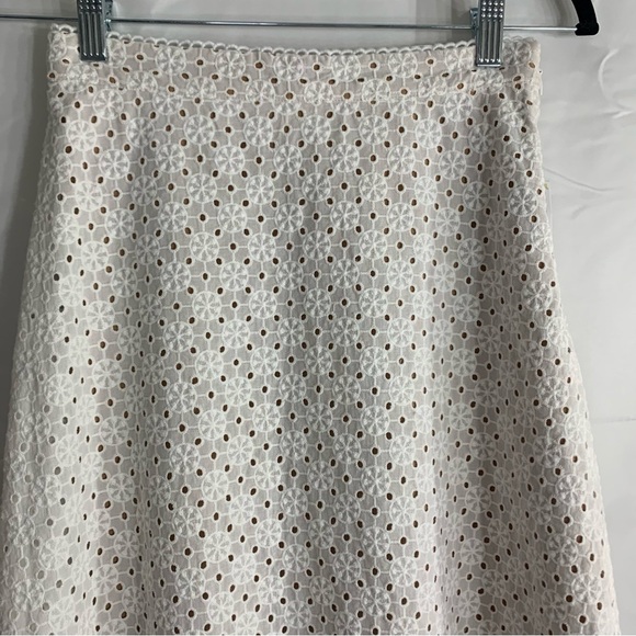 NWT MICHAEL MICHAEL KORS Eyelet Ruffled Midi Skirt, size 0 - Picture 4 of 15